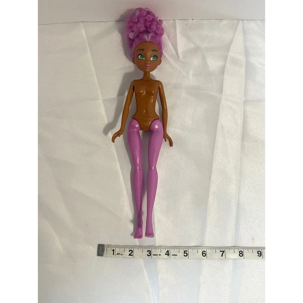 MGA Wild Childz Doll Purple Hair Molded‎ Leggings Articulated Fashion Doll